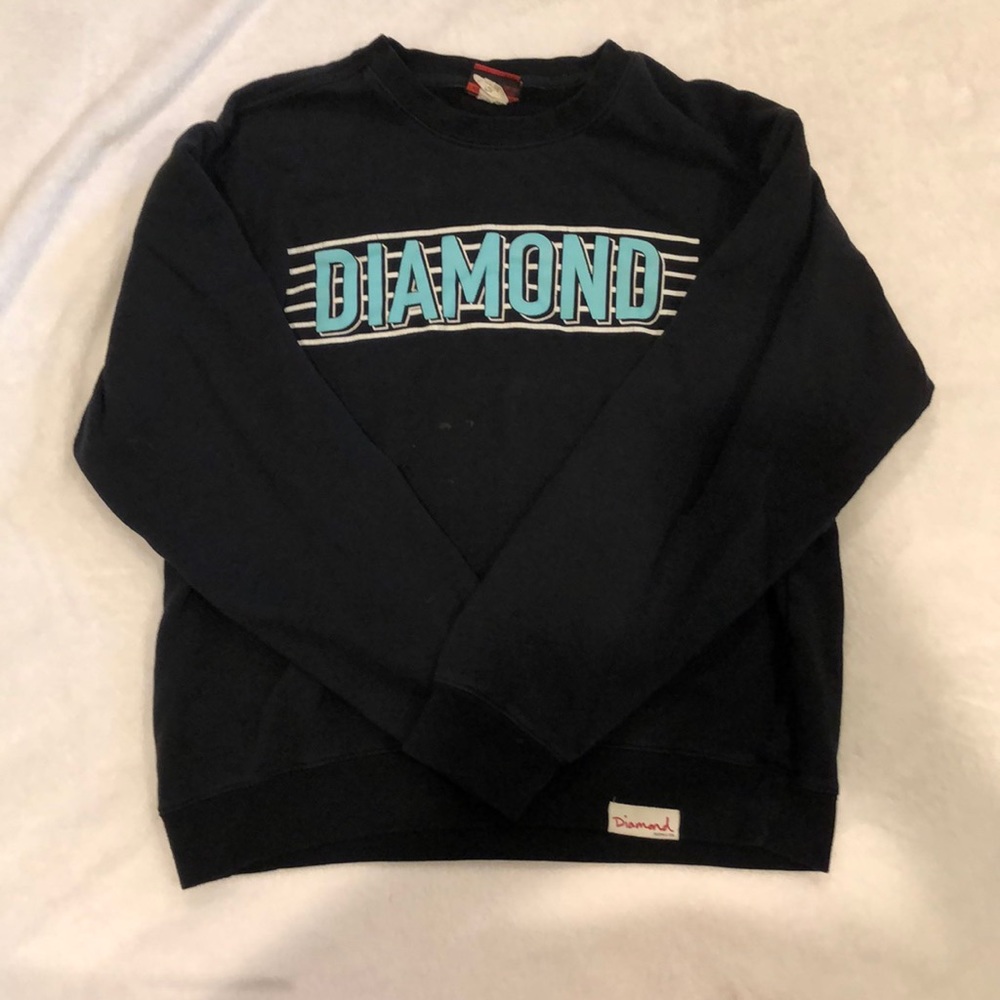 diamond crew neck ✨